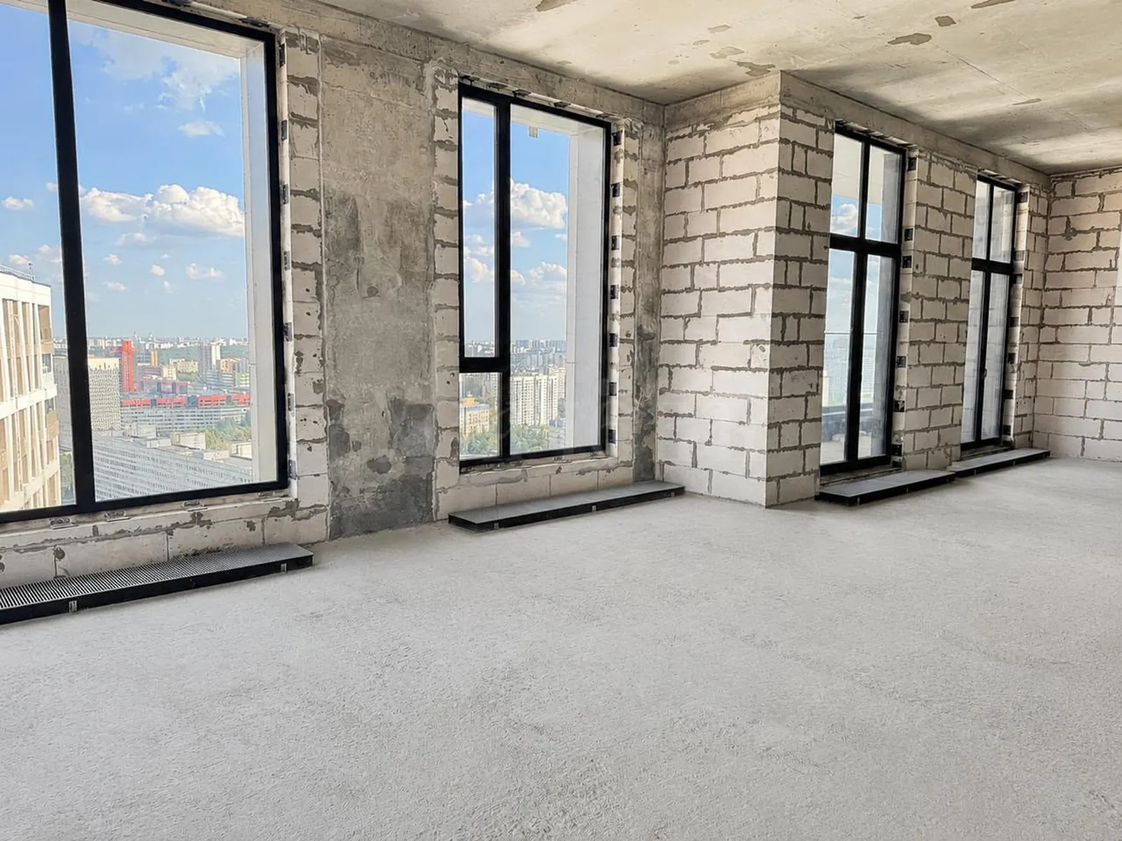 5-комнатная квартира 133,3 м² в ЖК «Ever»