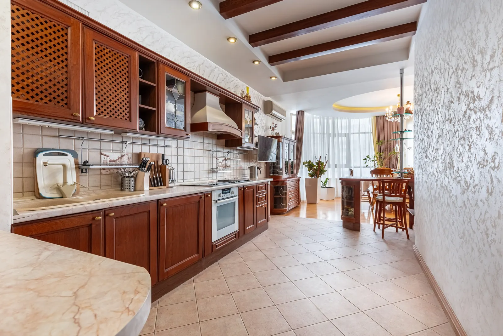 4-комнатная квартира 183,5 м² в районе Москва