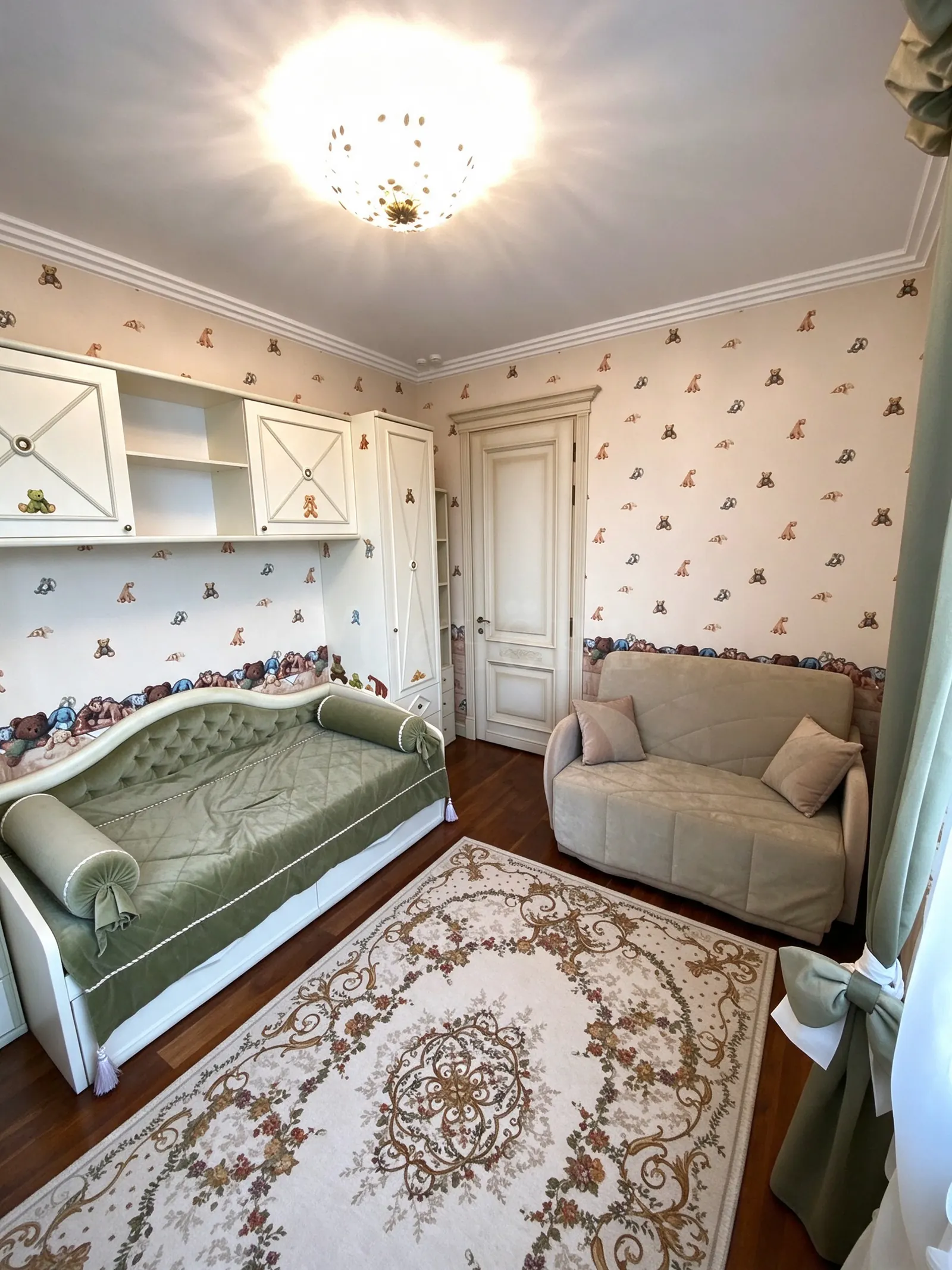 5-комнатная квартира 232,8 м² в ЖК «Миракс Парк»