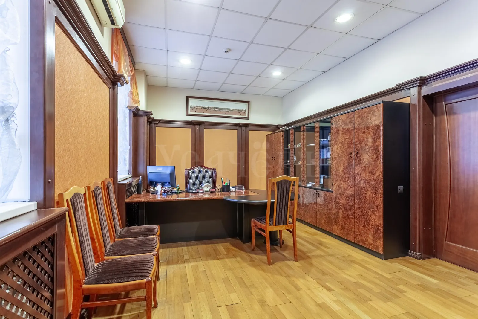 Коммерческое помещение 4 549 м²