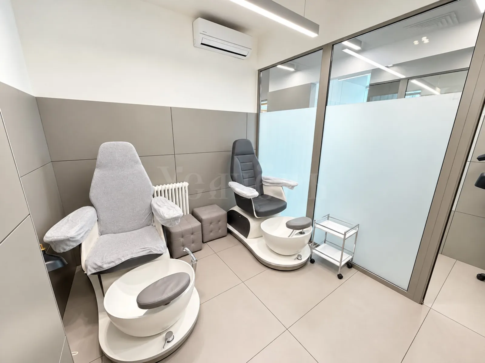 Коммерческое помещение 200 м²