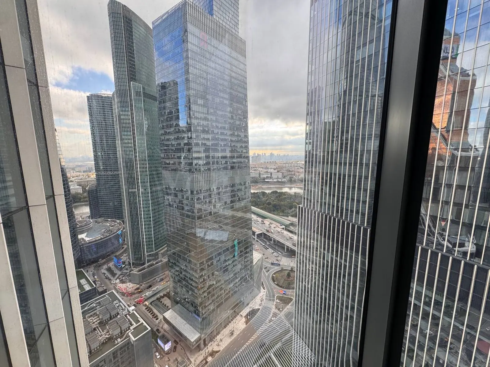 2-комнатная квартира 77,3 м² в ЖК «NEVA TOWERS»