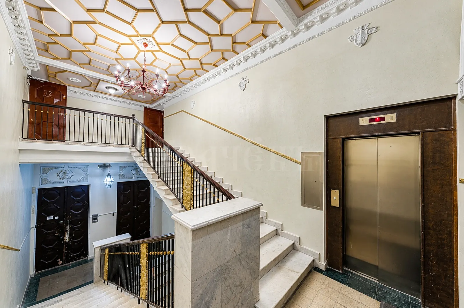 Квартира 247,7 м²