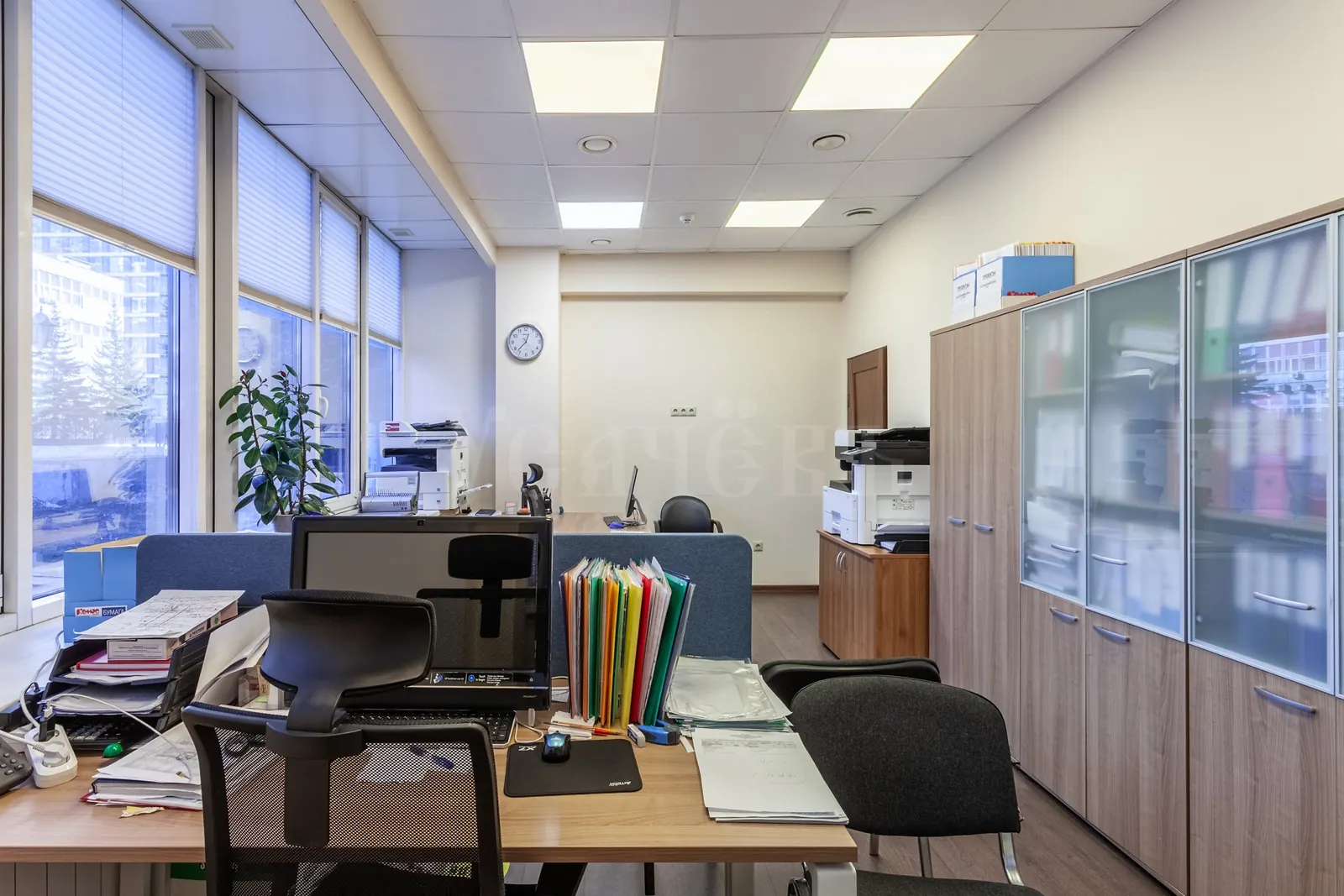 Коммерческое помещение 4 548 м²