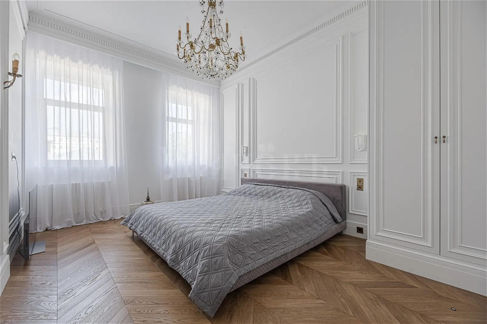 3-комнатная квартира 111,2 м² в ЖК «De Luxe квартал апартаментов Театральный Дом»
