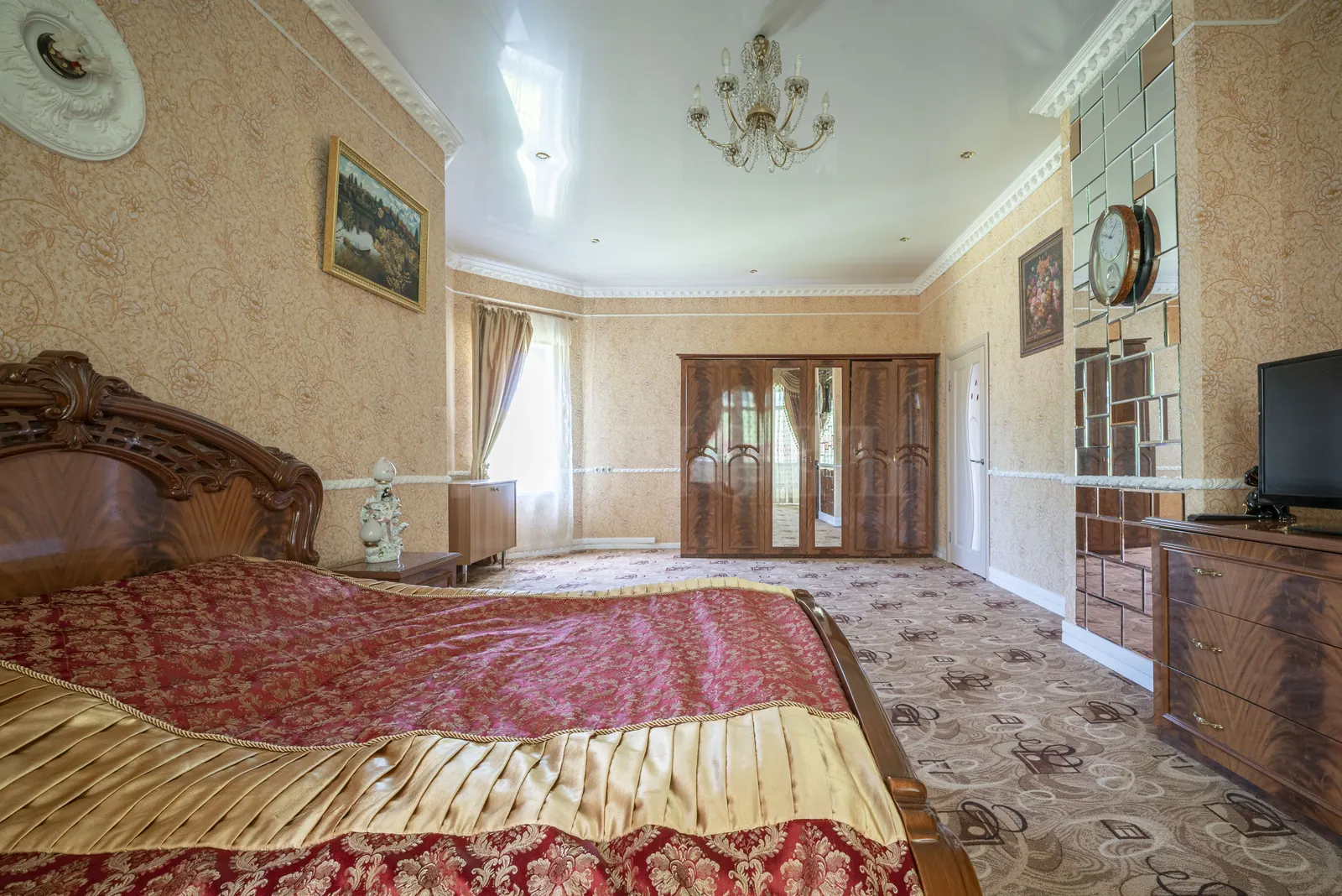 Загородный дом 429 м²