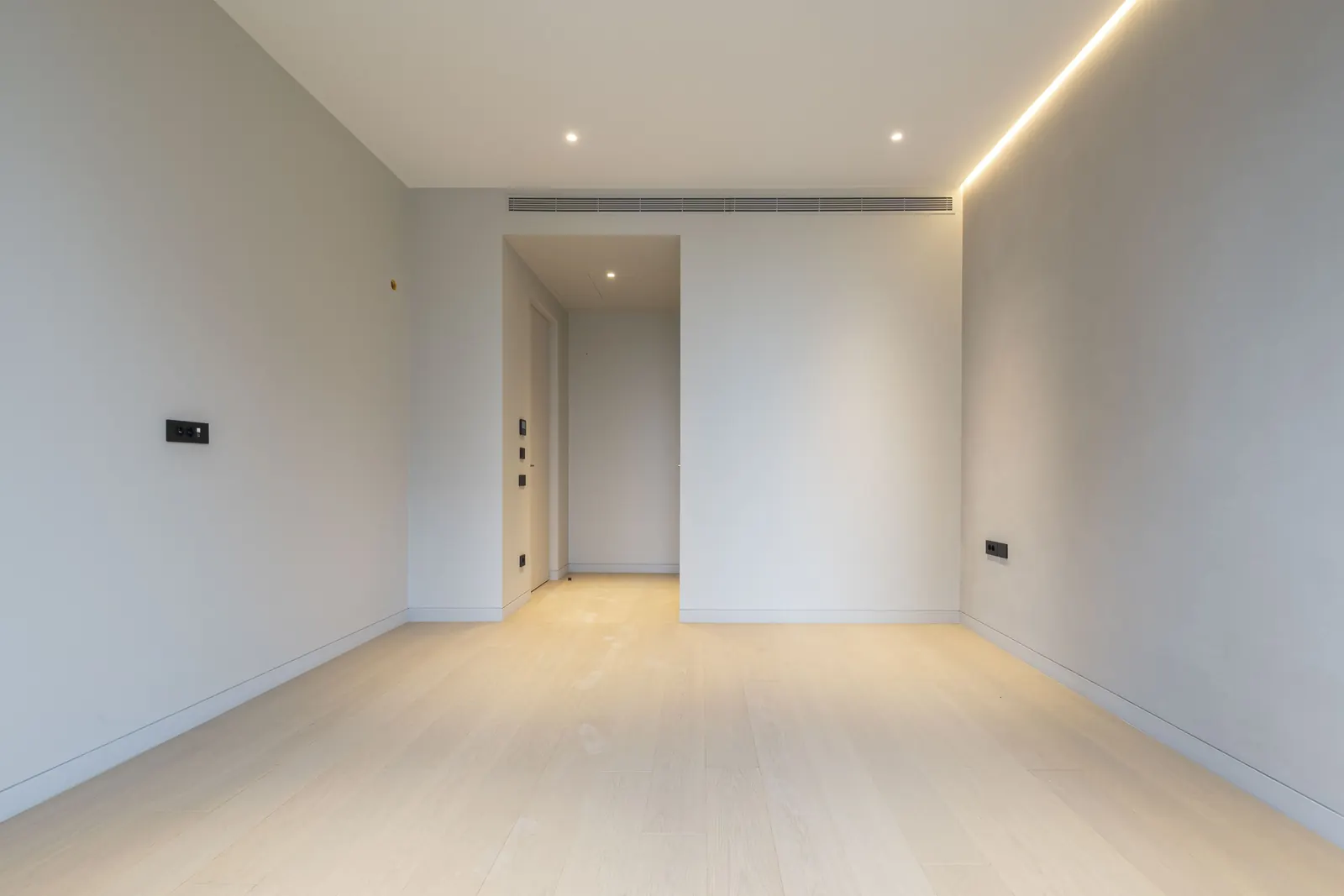 2-комнатная квартира 63,5 м² в ЖК «Victory Park Residences»
