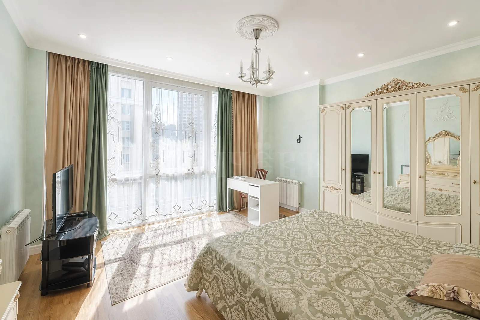 4-комнатная квартира 140,8 м² в ЖК «Мосфильмовский»