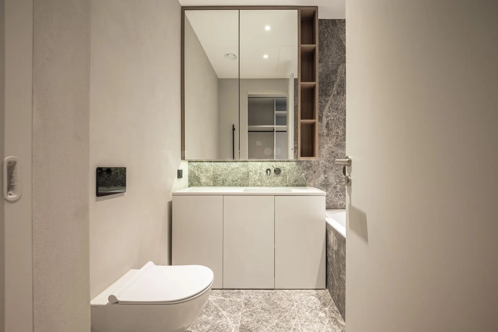 3-комнатная квартира 135 м² в ЖК «Victory Park Residences (Виктори Парк Резиденсез)»