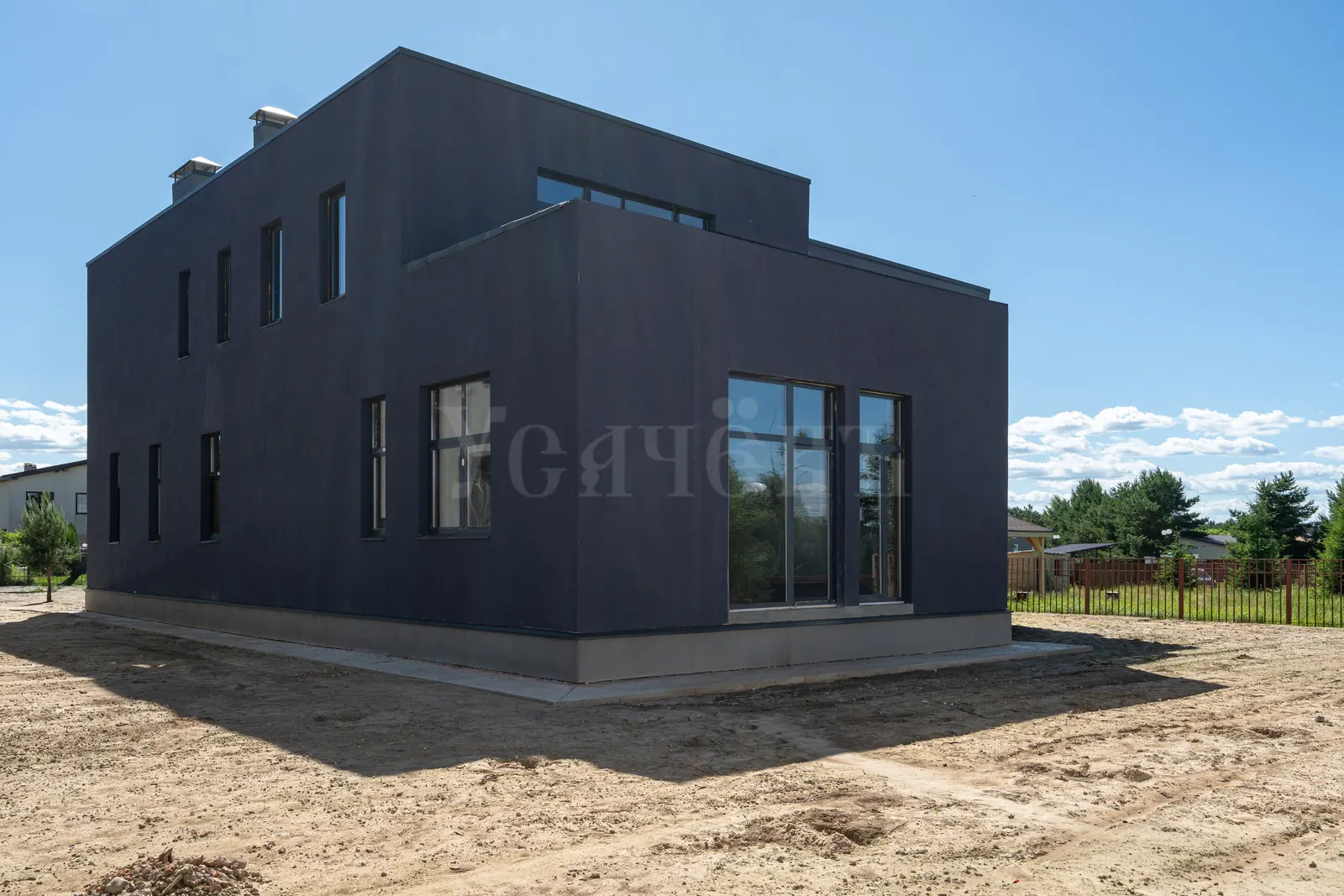 Загородный дом 468,6 м²