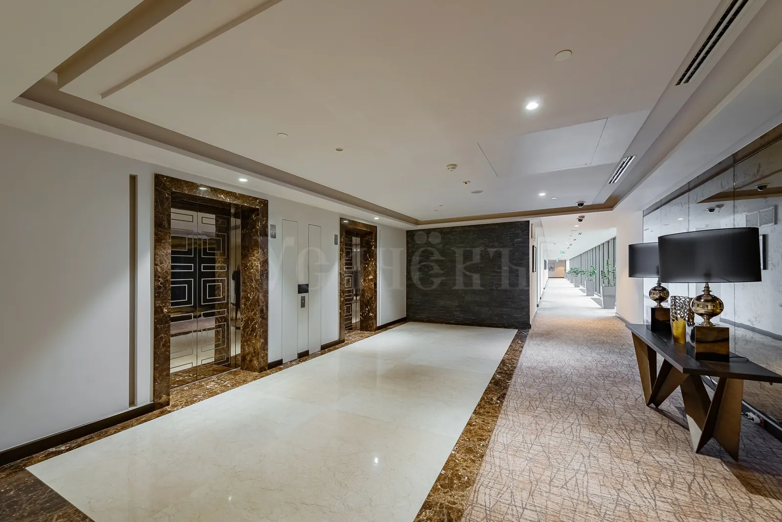 4-комнатная квартира 219,6 м² в ЖК «ВТБ Арена парк»