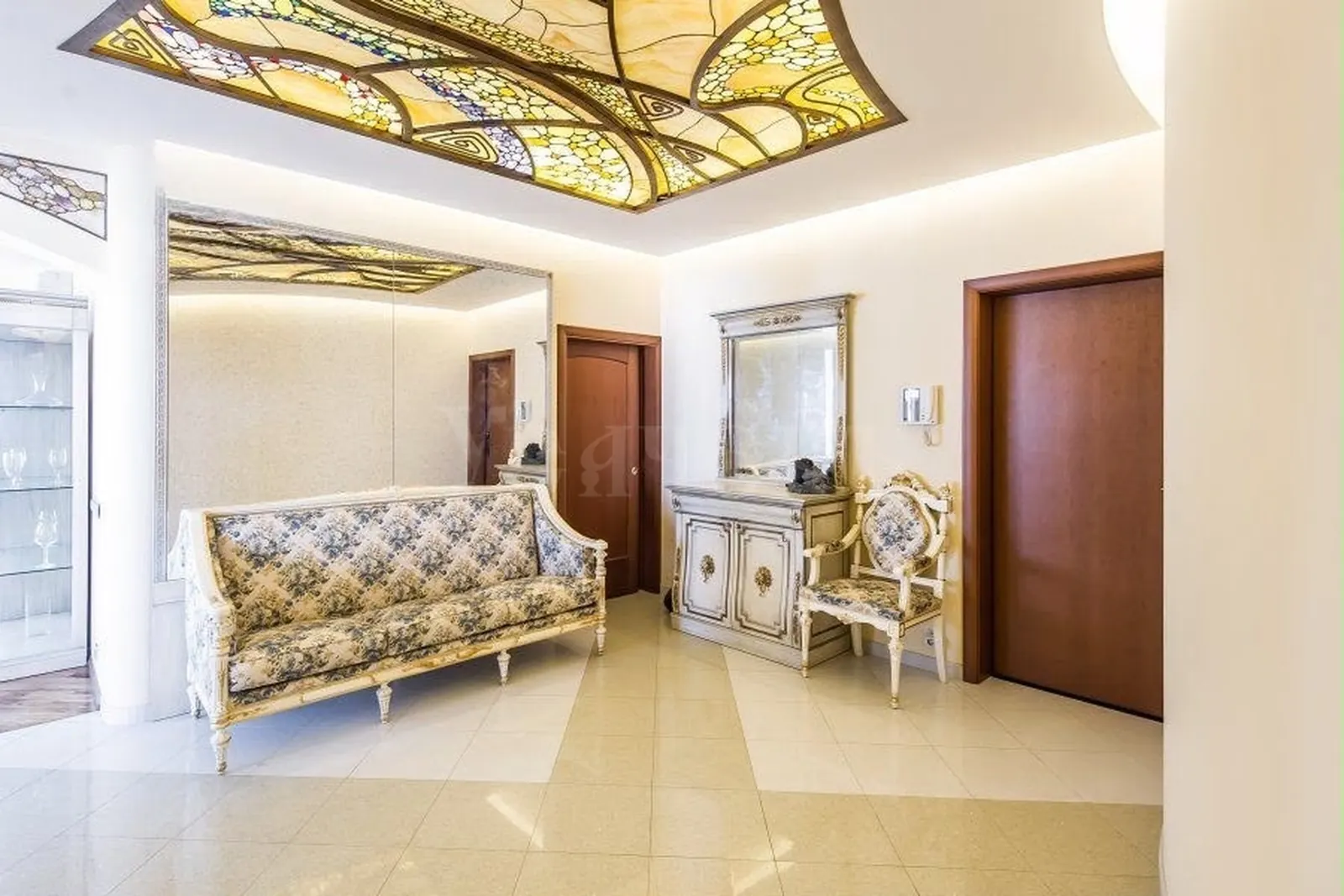 4-комнатная квартира 218,5 м² в ЖК «Квартал на Ленинском»