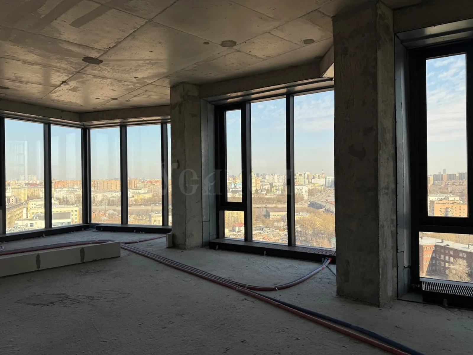 4-комнатная квартира 130,4 м² в ЖК «HIGH LIFE»