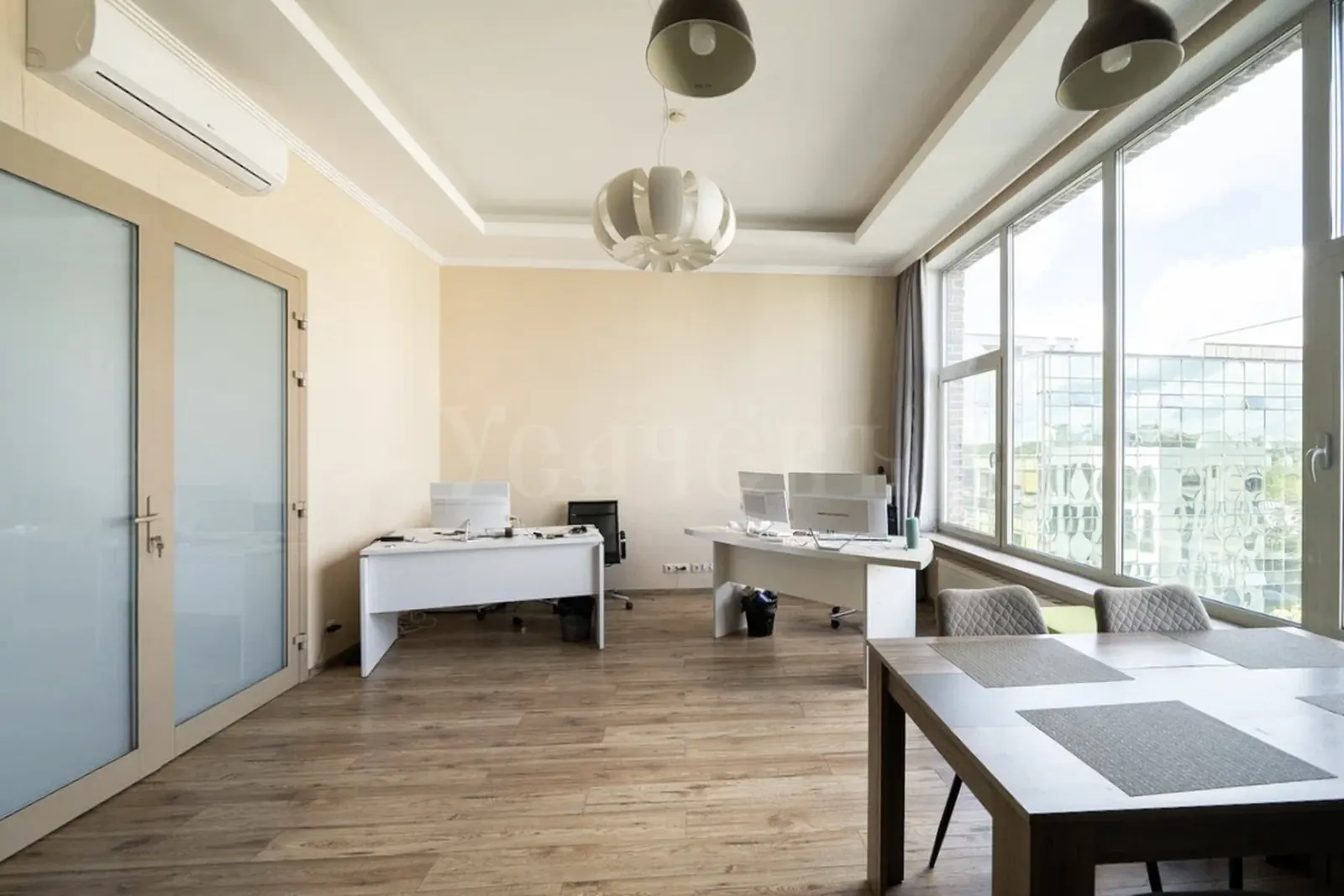 Коммерческое помещение 88,1 м² в ЖК «Лофт 151»