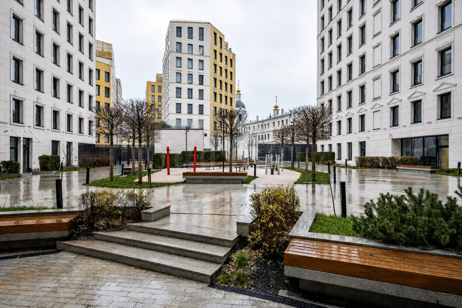 Квартира 67 м² в ЖК «Титул на Серебрянической»