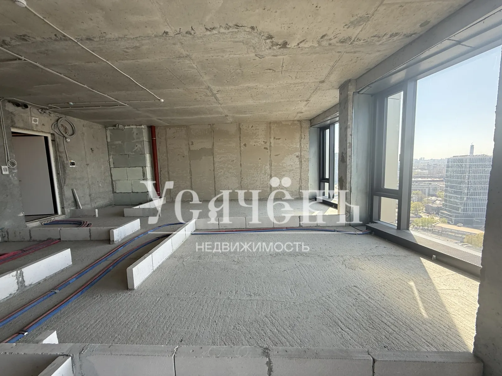 Квартира 239 м² в ЖК «HIGH LIFE»