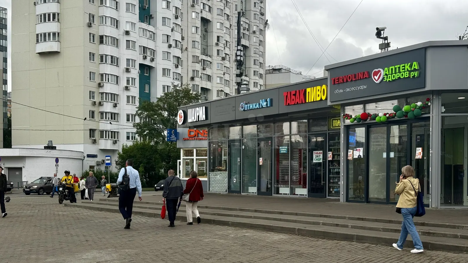 Коммерческое помещение 359 м²