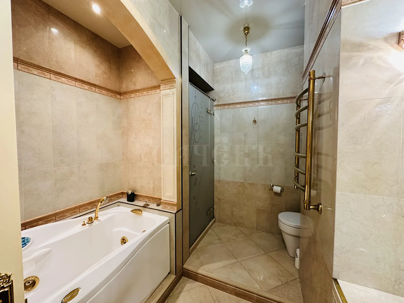 5-комнатная квартира 190,8 м² в ЖК «Миракс Парк»