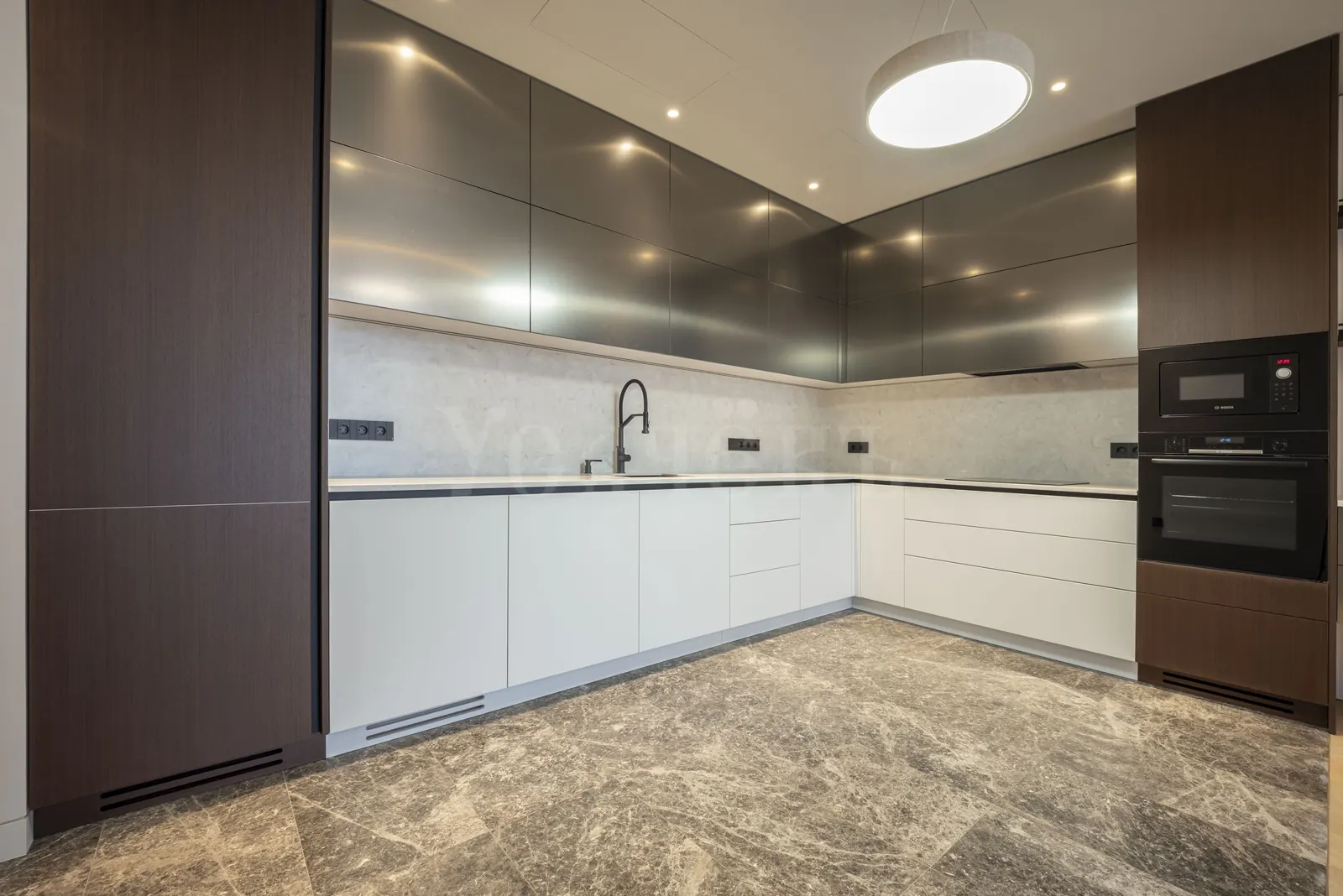 3-комнатная квартира 135 м² в ЖК «Victory Park Residences (Виктори Парк Резиденсез)»