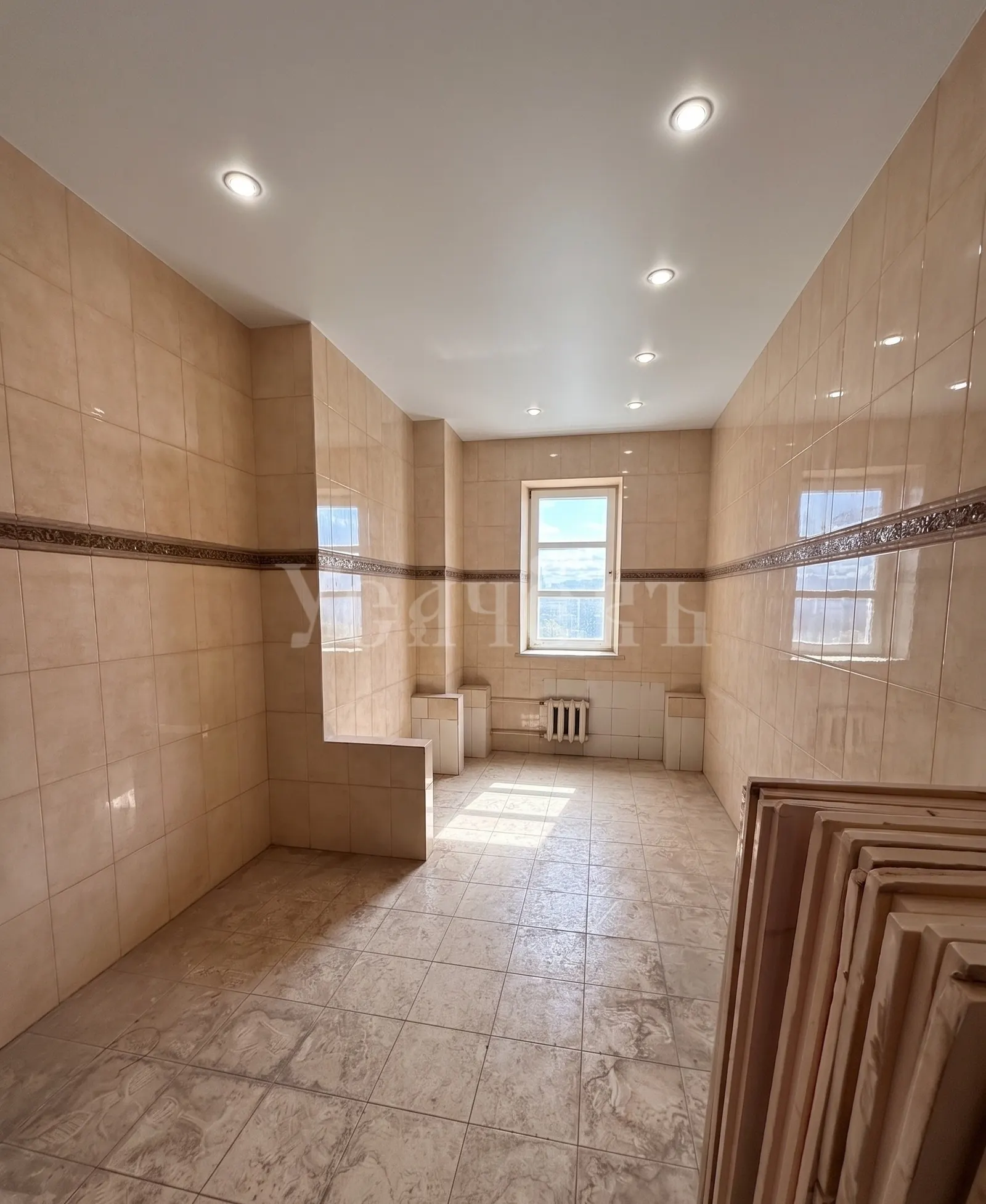 5-комнатная квартира 190,7 м² в районе Москва