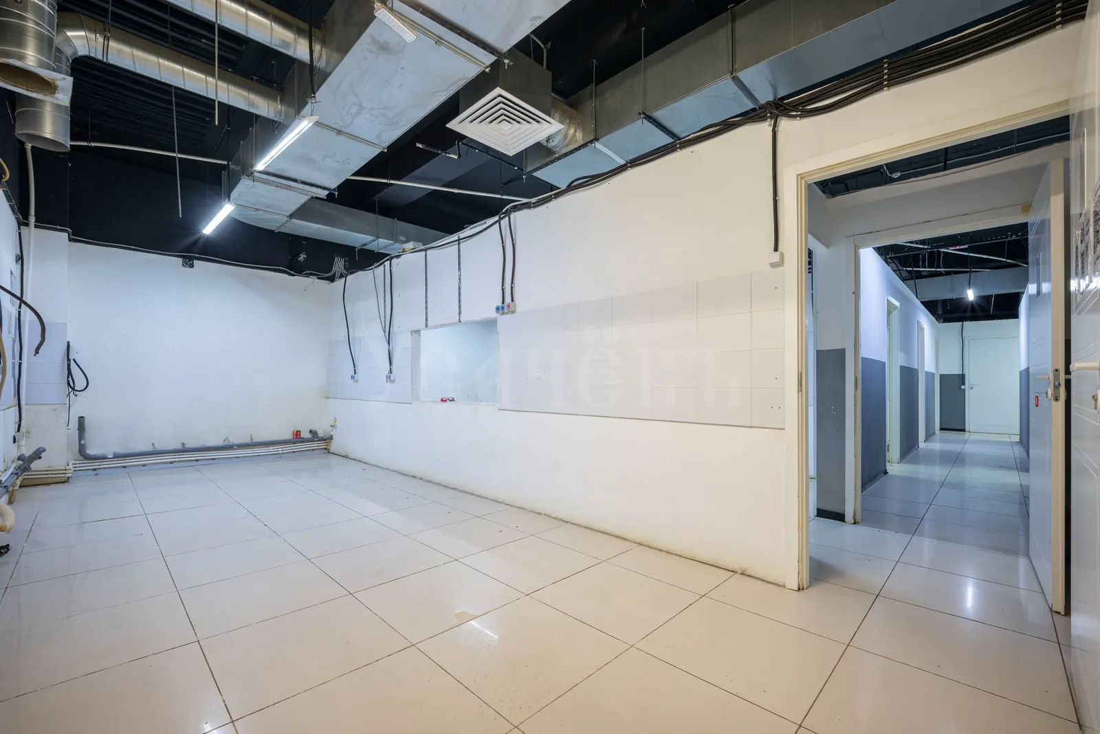 Коммерческое помещение 314,1 м²