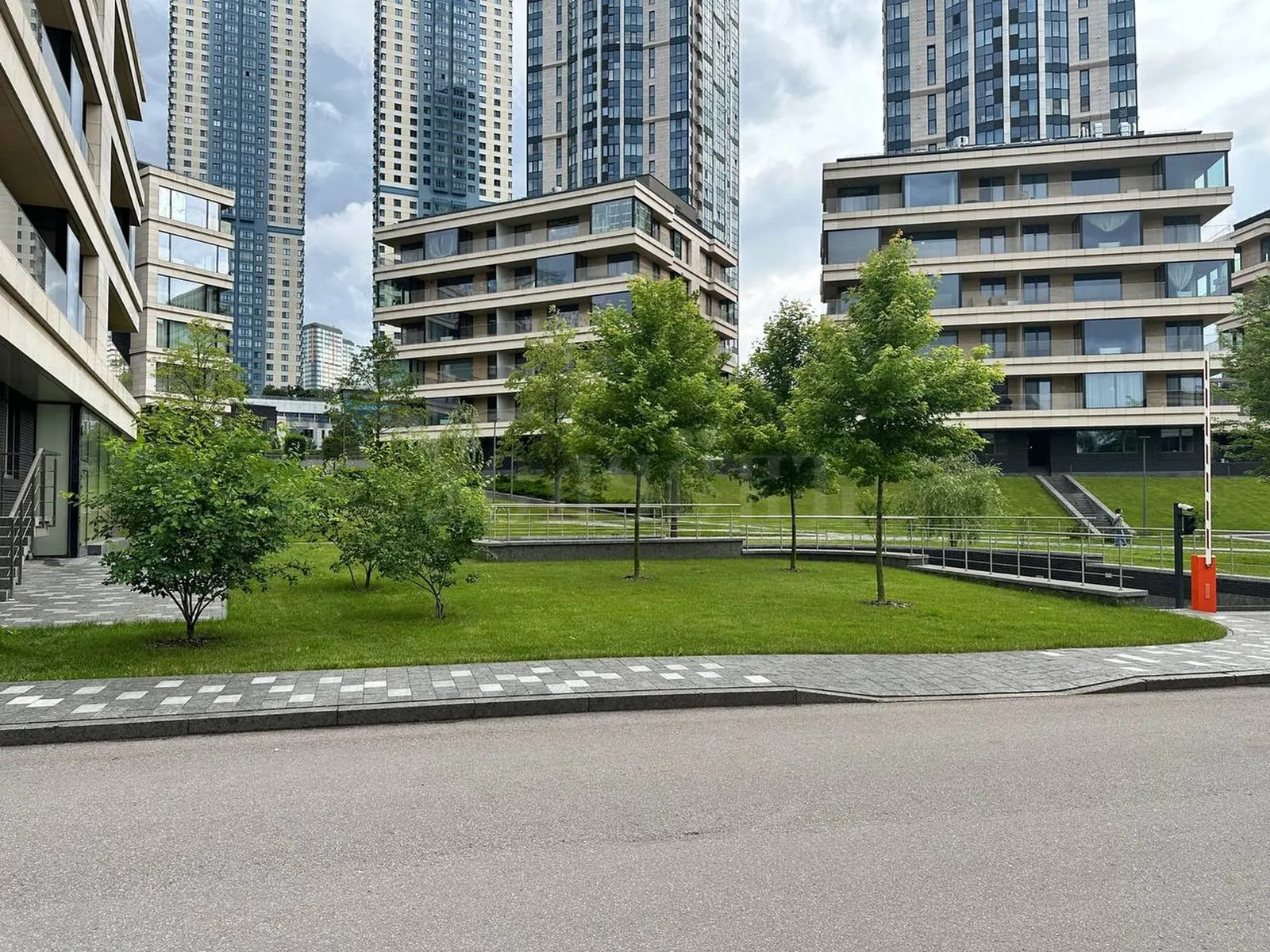 Квартира 370,1 м² в ЖК «Снегири Эко»
