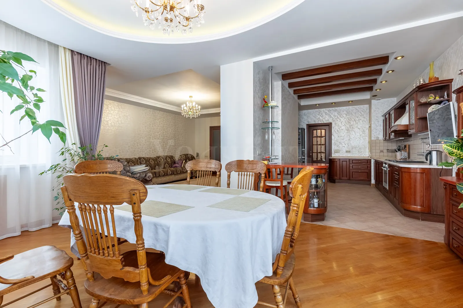4-комнатная квартира 183,5 м² в районе Москва