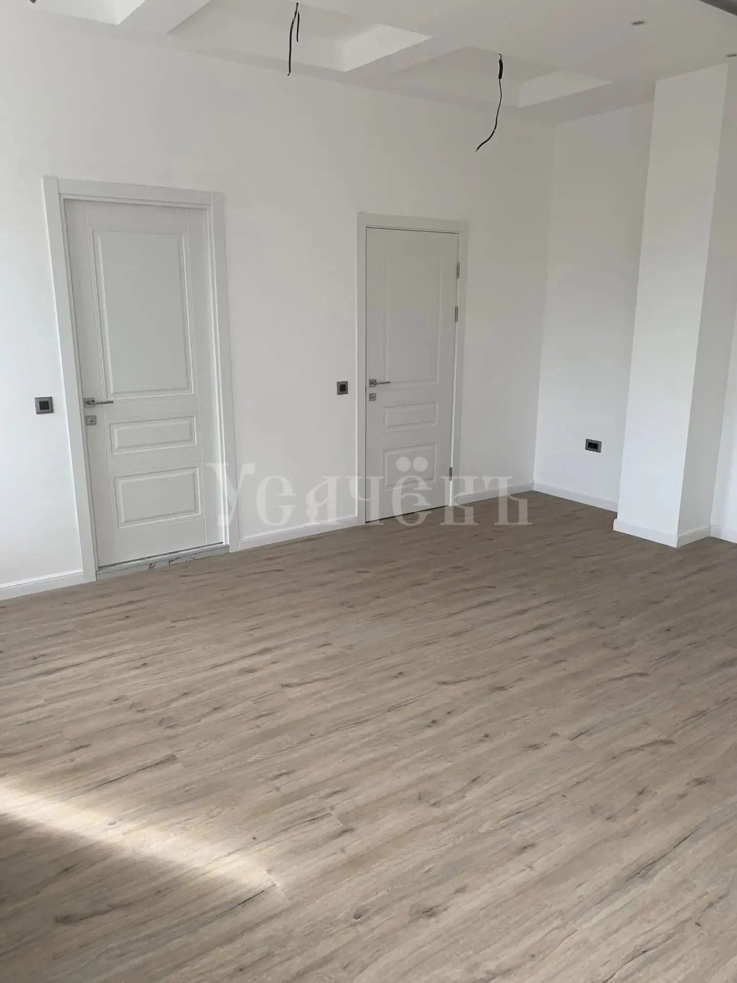 Загородный дом 552 м²