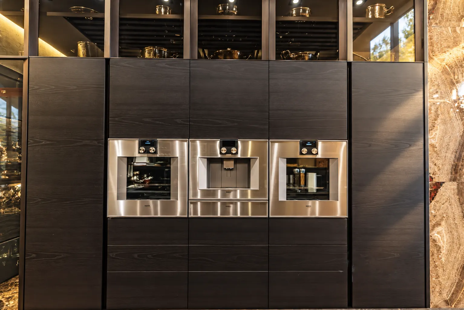 1-комнатная квартира 92,6 м² в ЖК «Smolensky De Luxe»