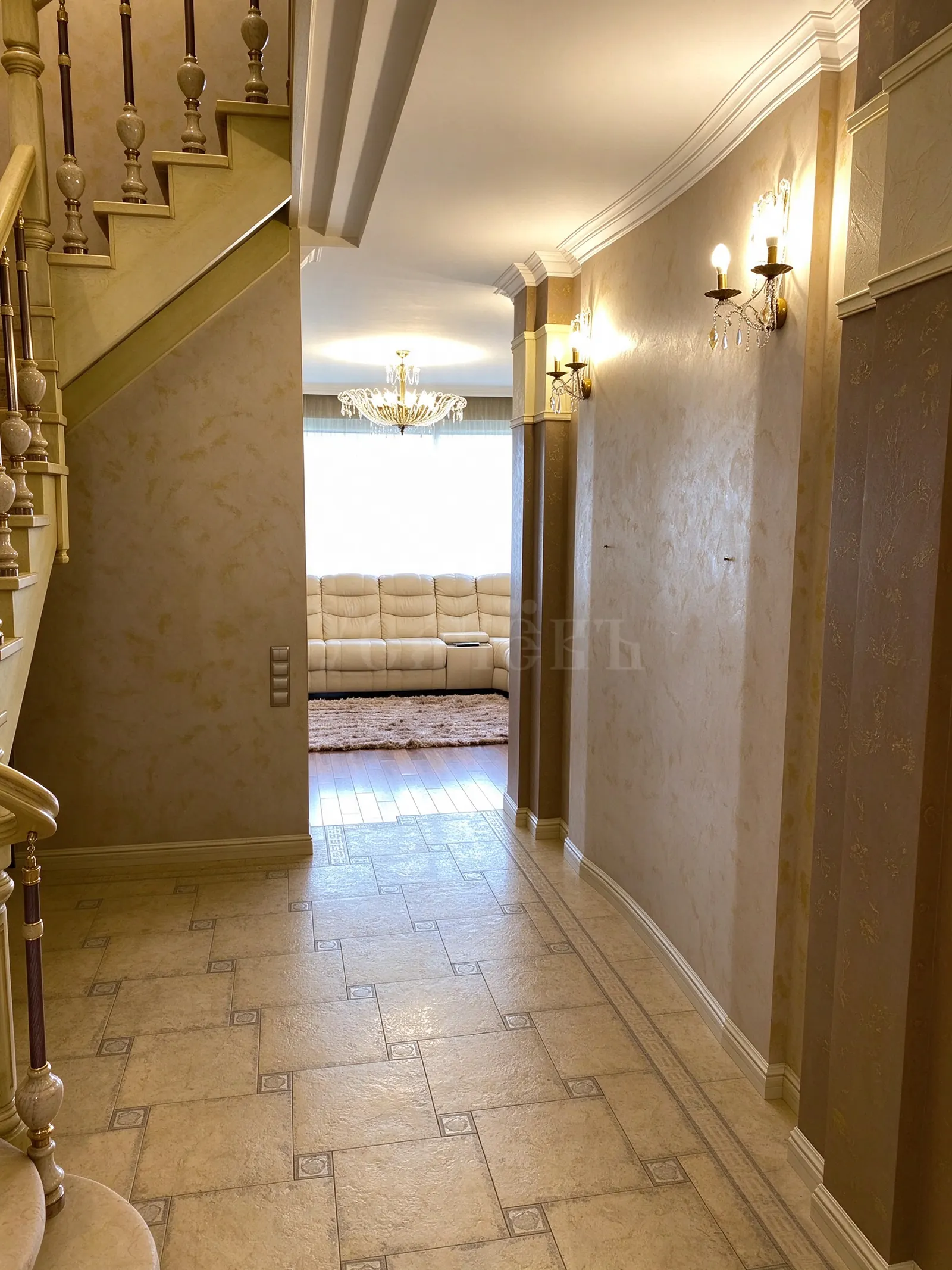 5-комнатная квартира 232,8 м² в ЖК «Миракс Парк»