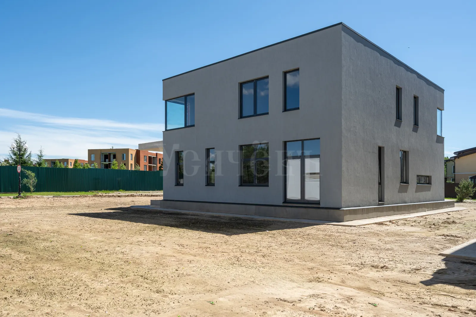 Загородный дом 352,52 м²