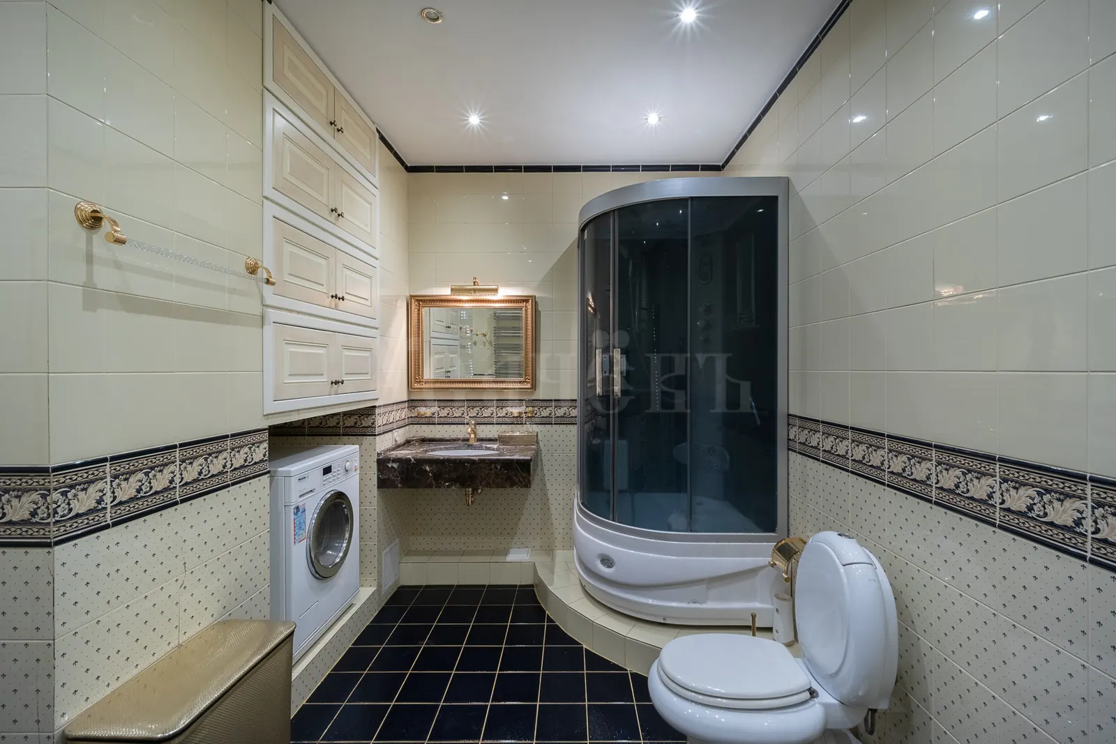 4-комнатная квартира 197,6 м² в ЖК «Корона Эйр»