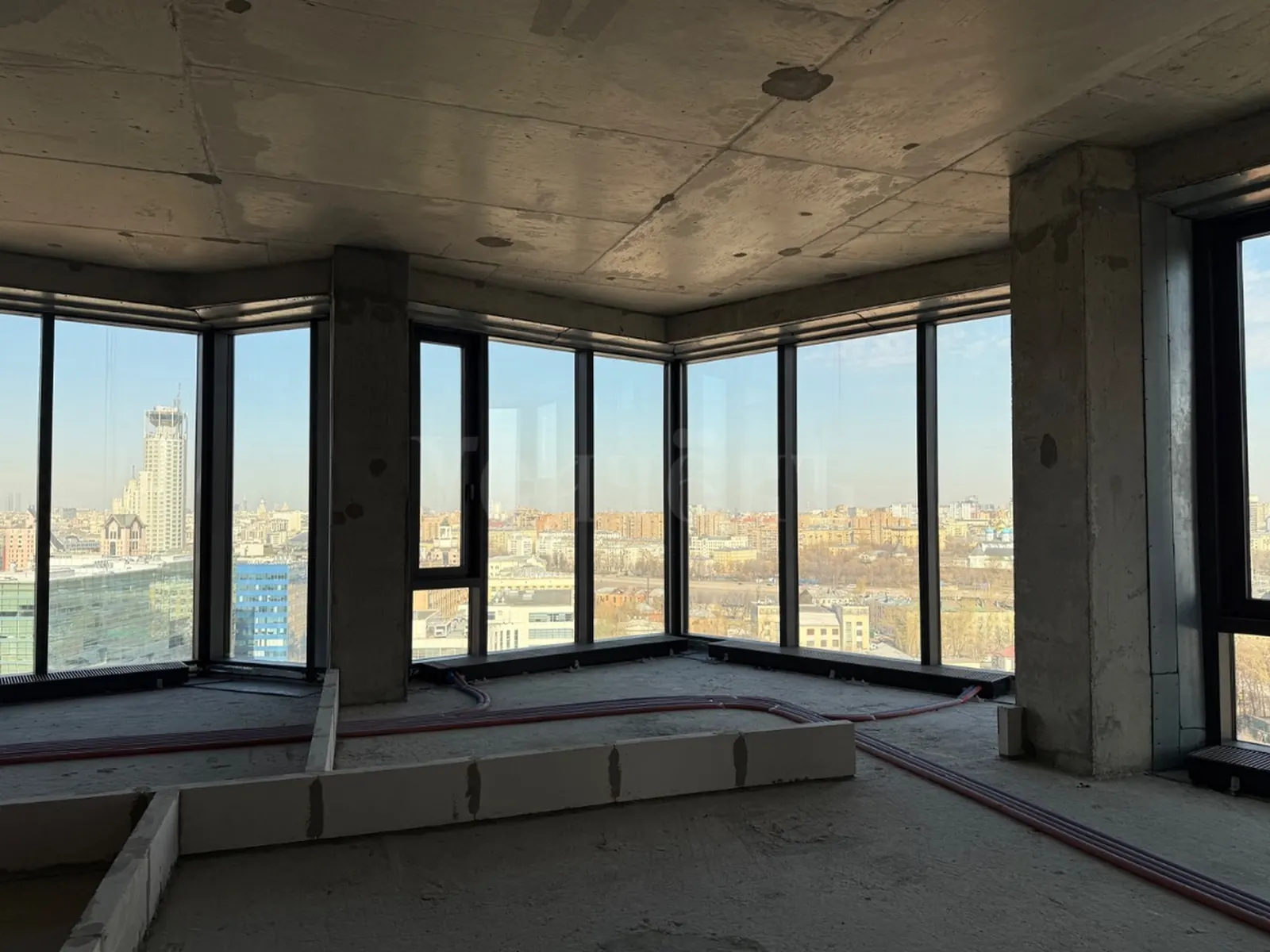 4-комнатная квартира 130,4 м² в ЖК «HIGH LIFE»