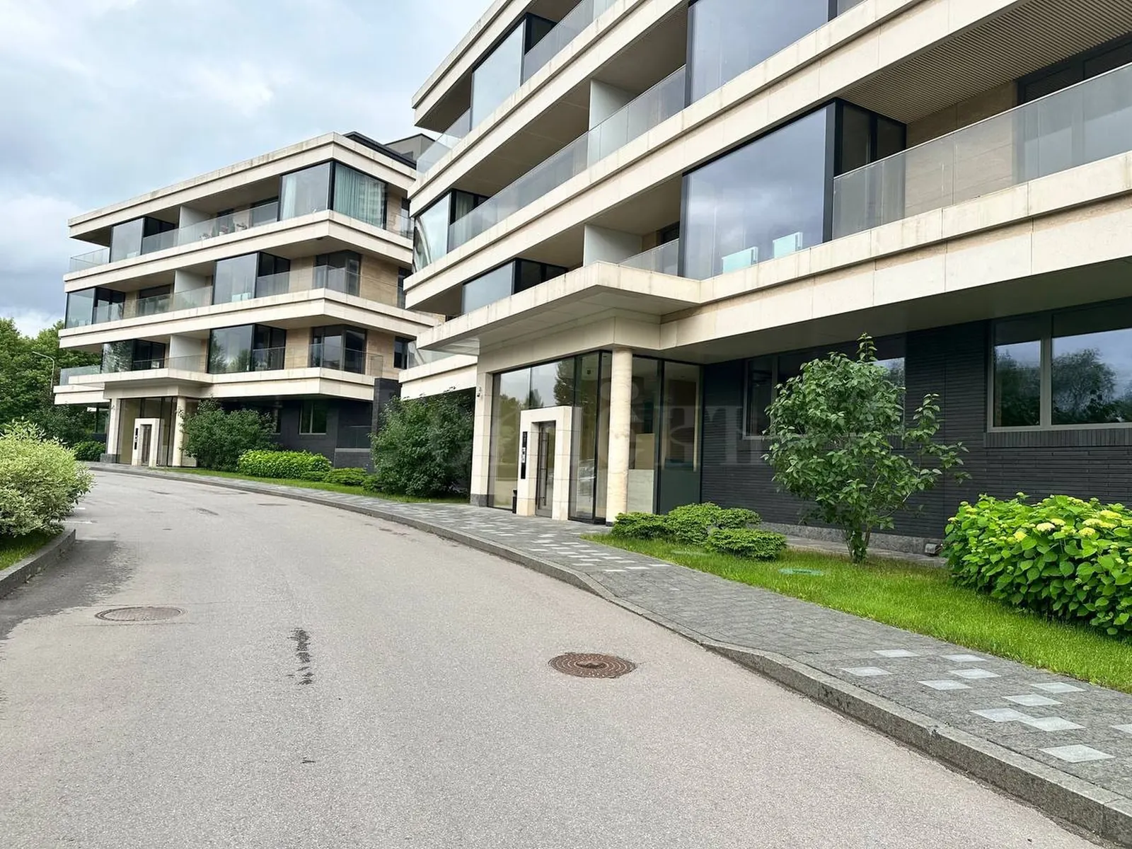 Квартира 370,1 м² в ЖК «Снегири Эко»