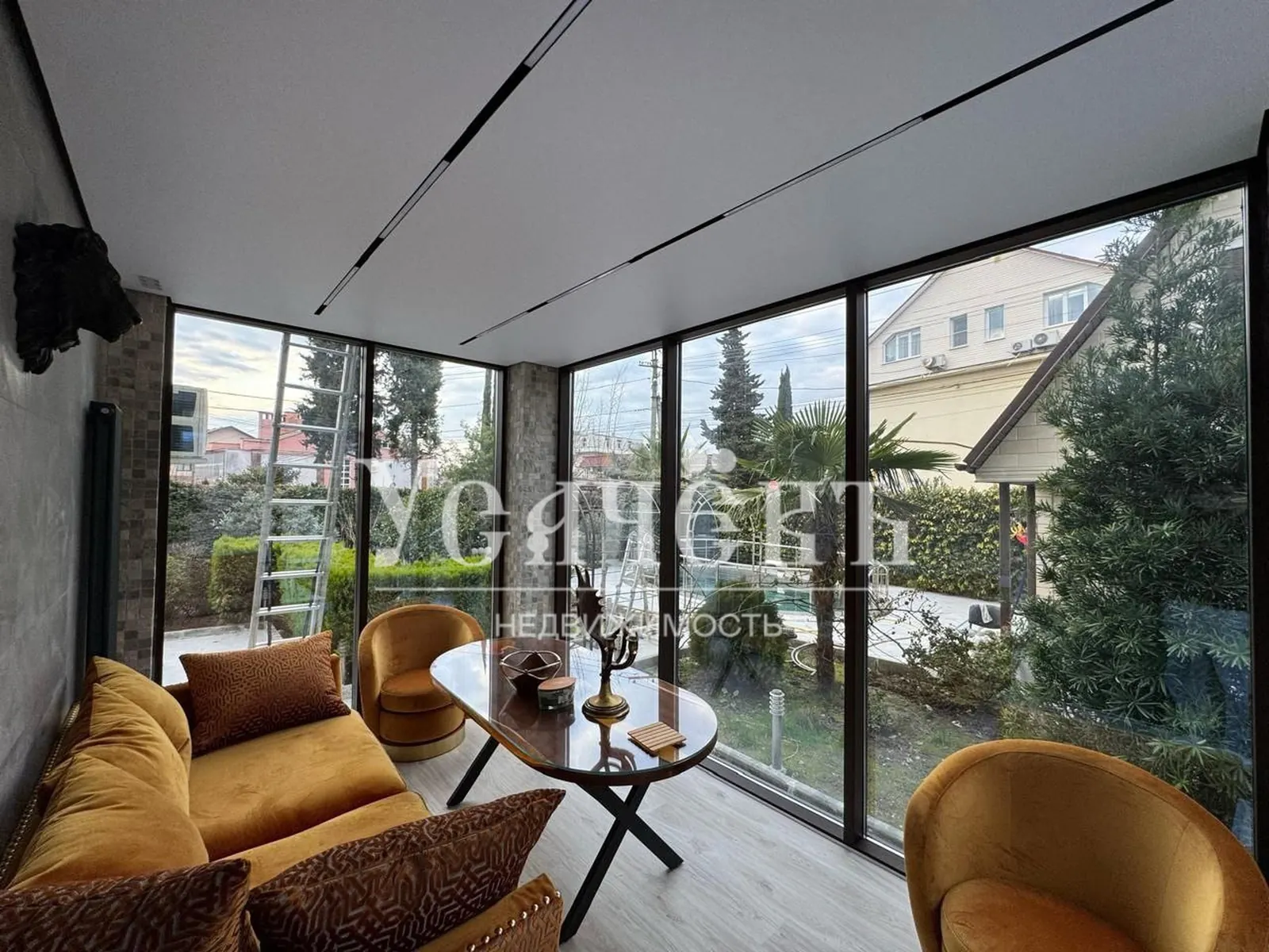 Загородный дом 180 м²