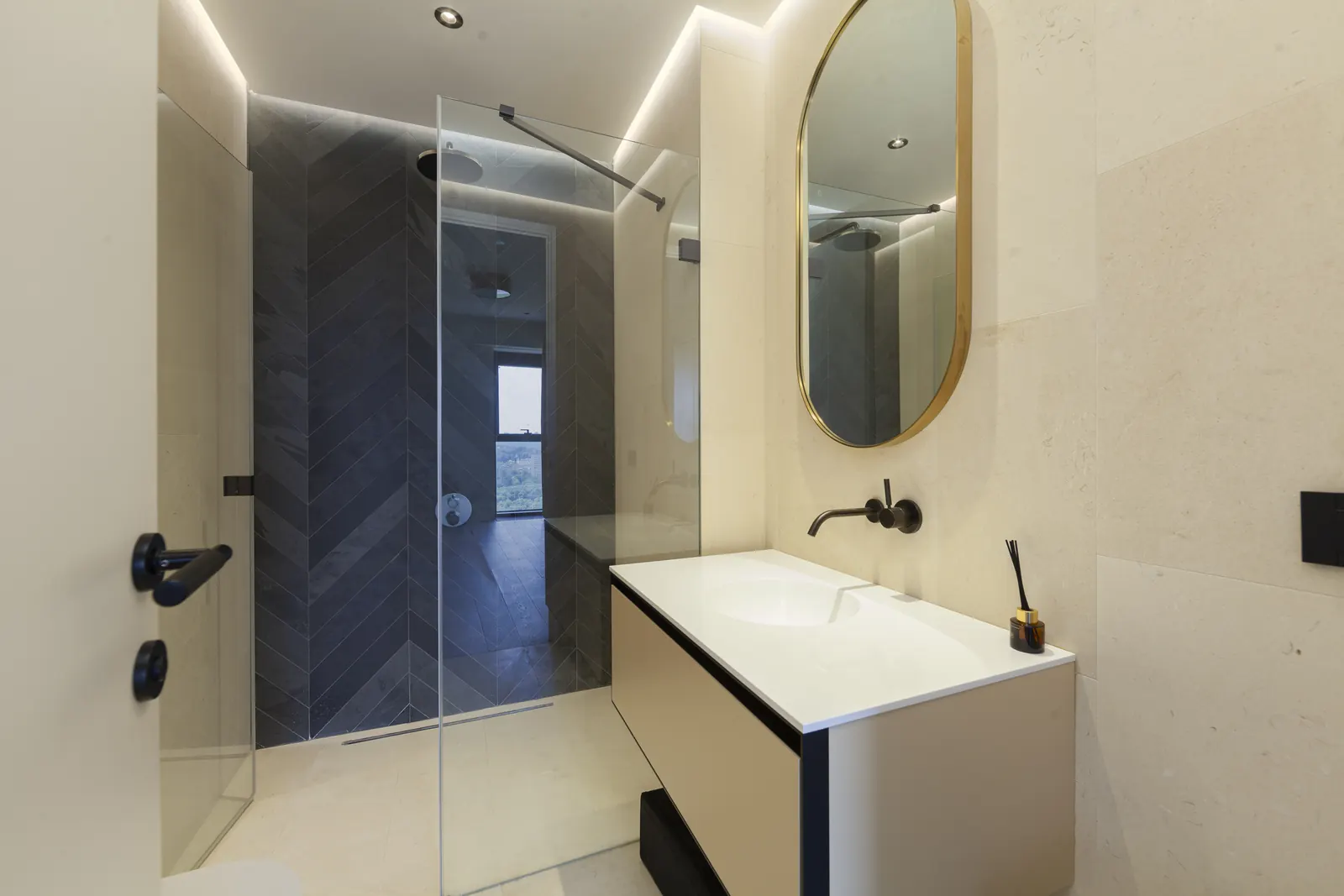 3-комнатная квартира 68,7 м² в ЖК «Поклонная 9»