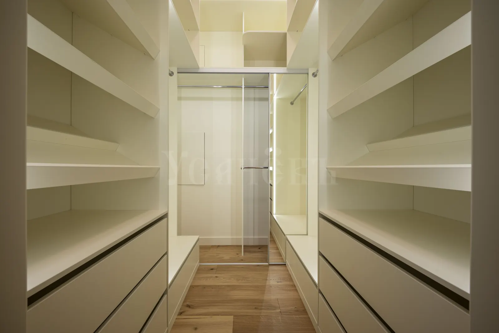 3-комнатная квартира 135 м²