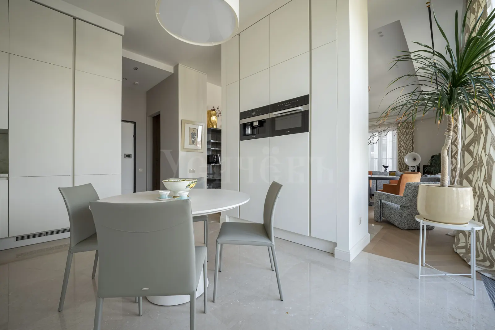 4-комнатная квартира 214,7 м² в ЖК «ЖК Магнум»