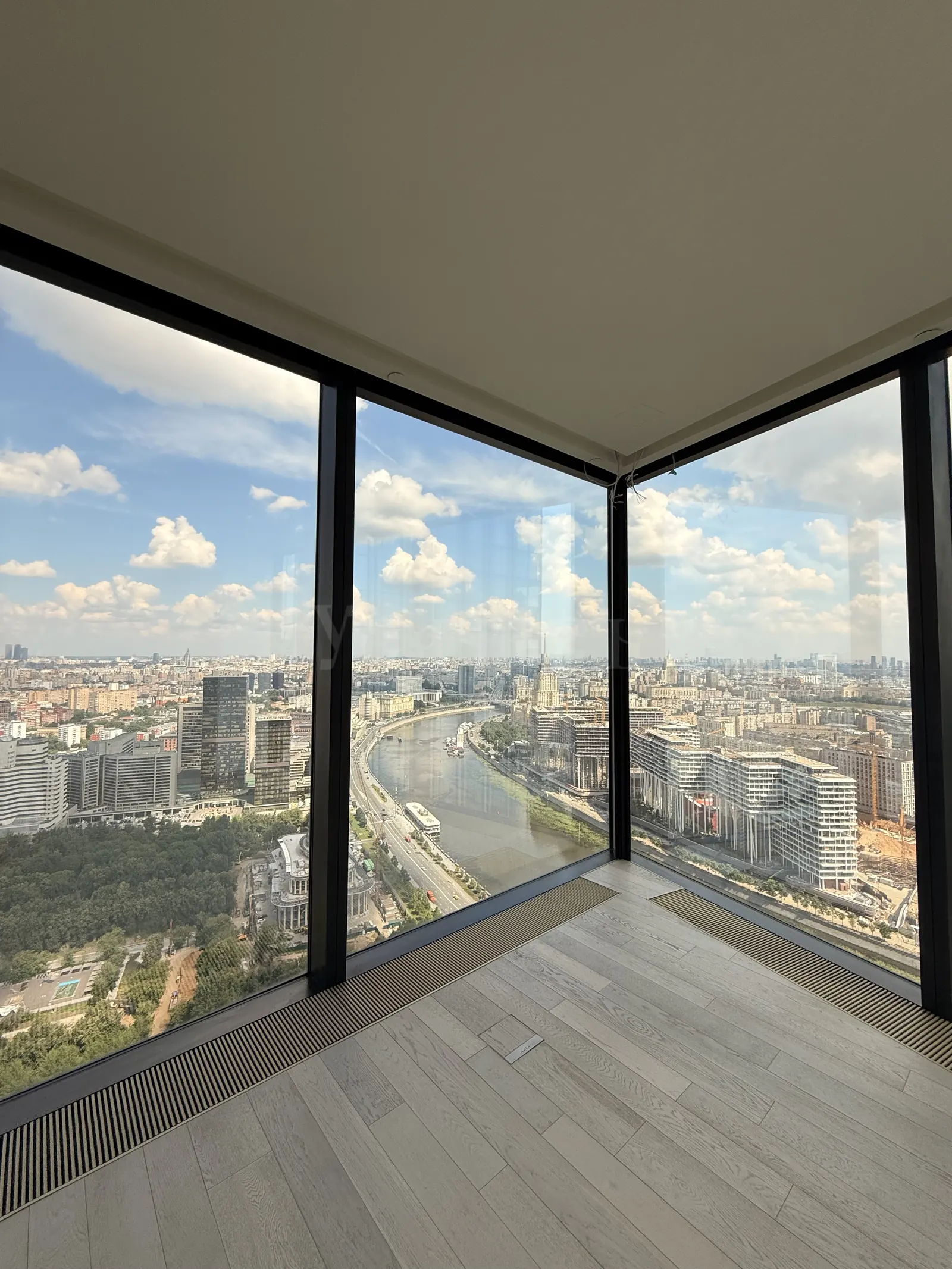 3-комнатная квартира 103,9 м² в ЖК «Capital Towers»