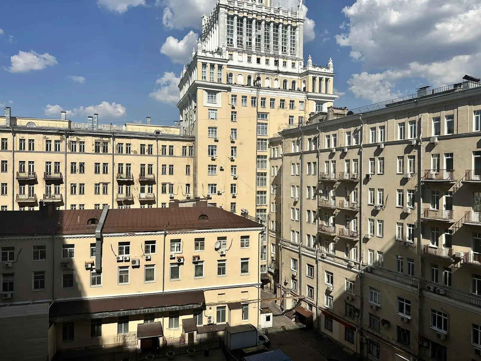2-комнатная квартира 60,9 м² в ЖК «Квартал апартаментов Сады Пекина»