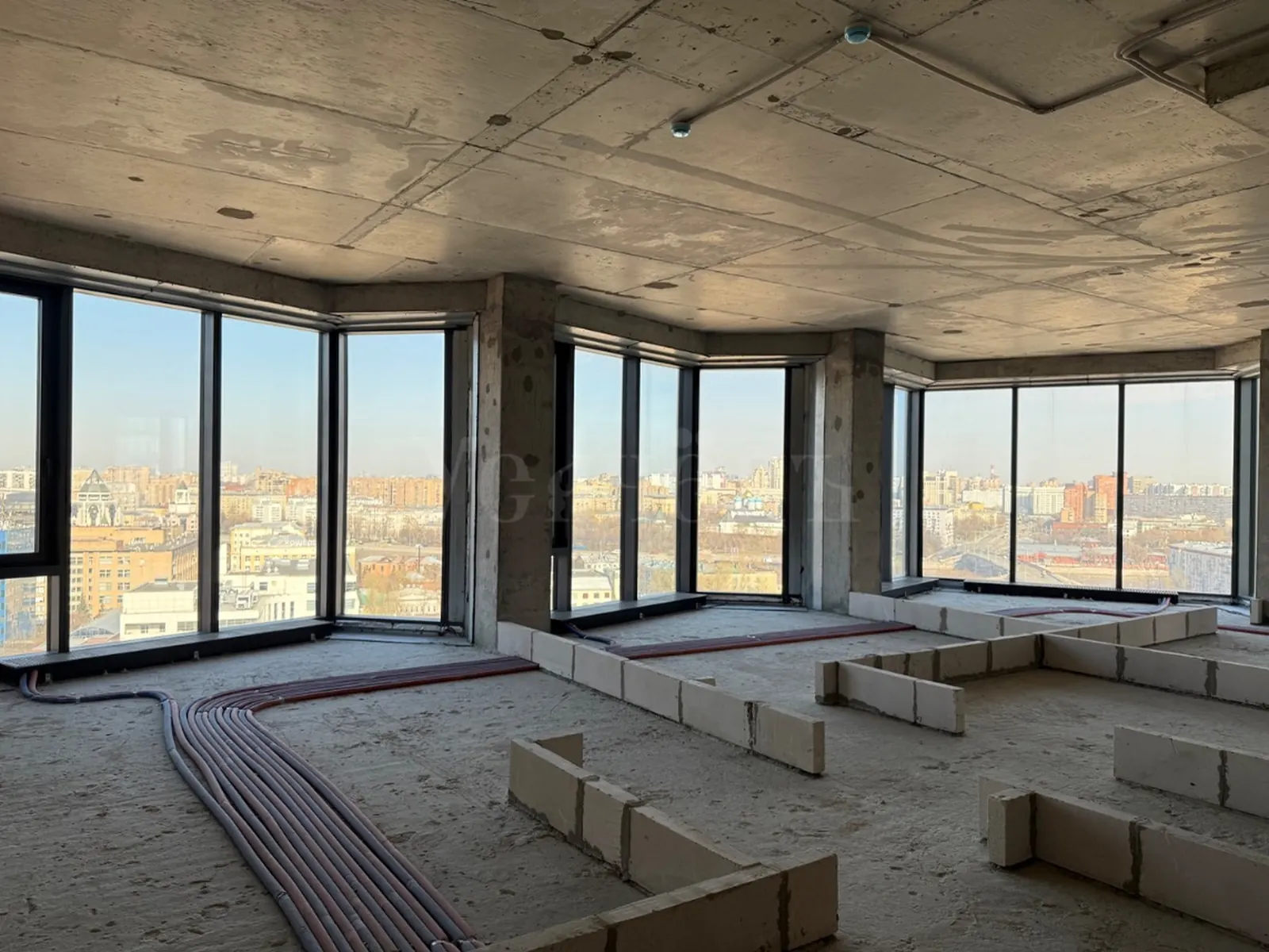 4-комнатная квартира 130,4 м² в ЖК «HIGH LIFE»