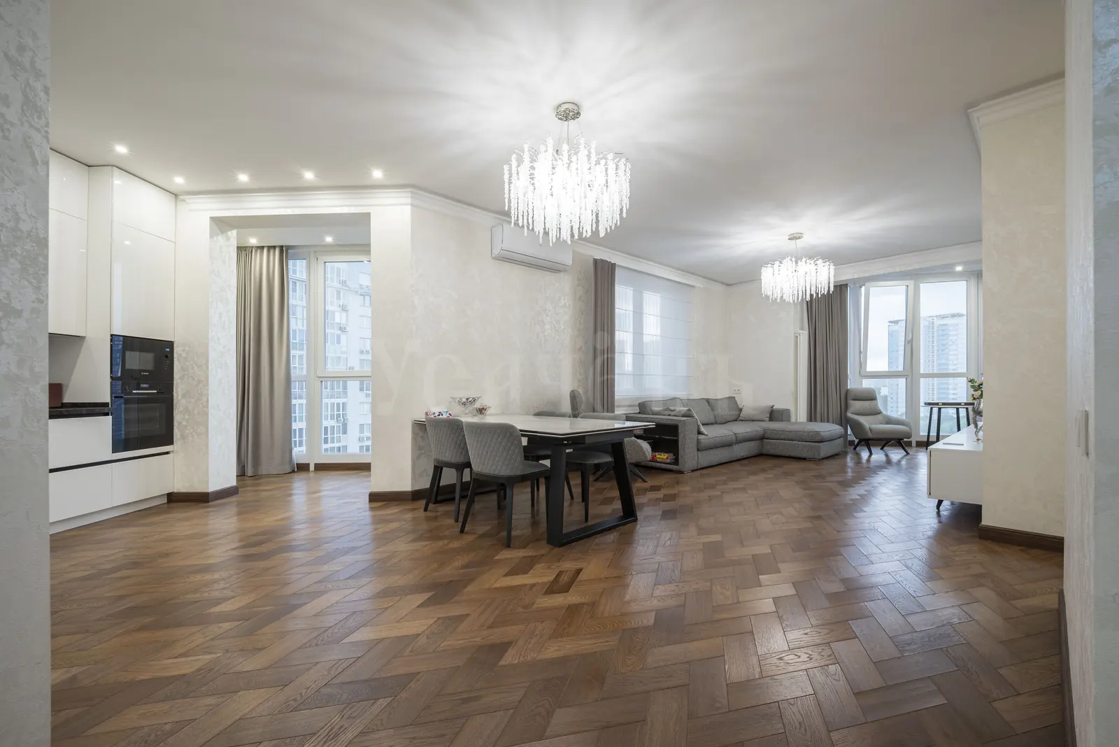 4-комнатная квартира 118 м² в ЖК «Елена»