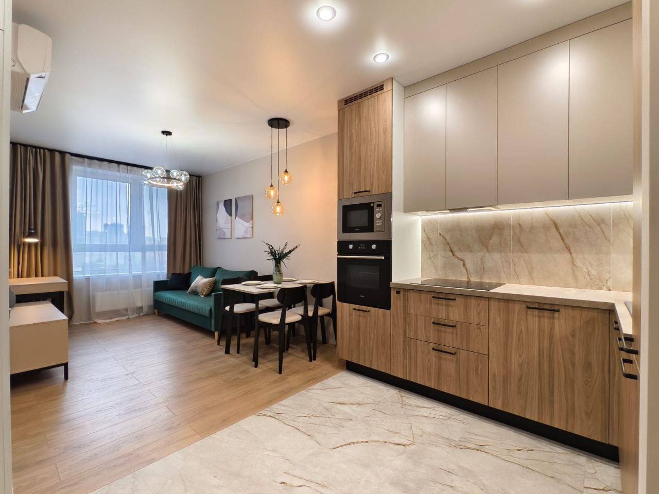 Панорамный вид на Москву с высотного здания