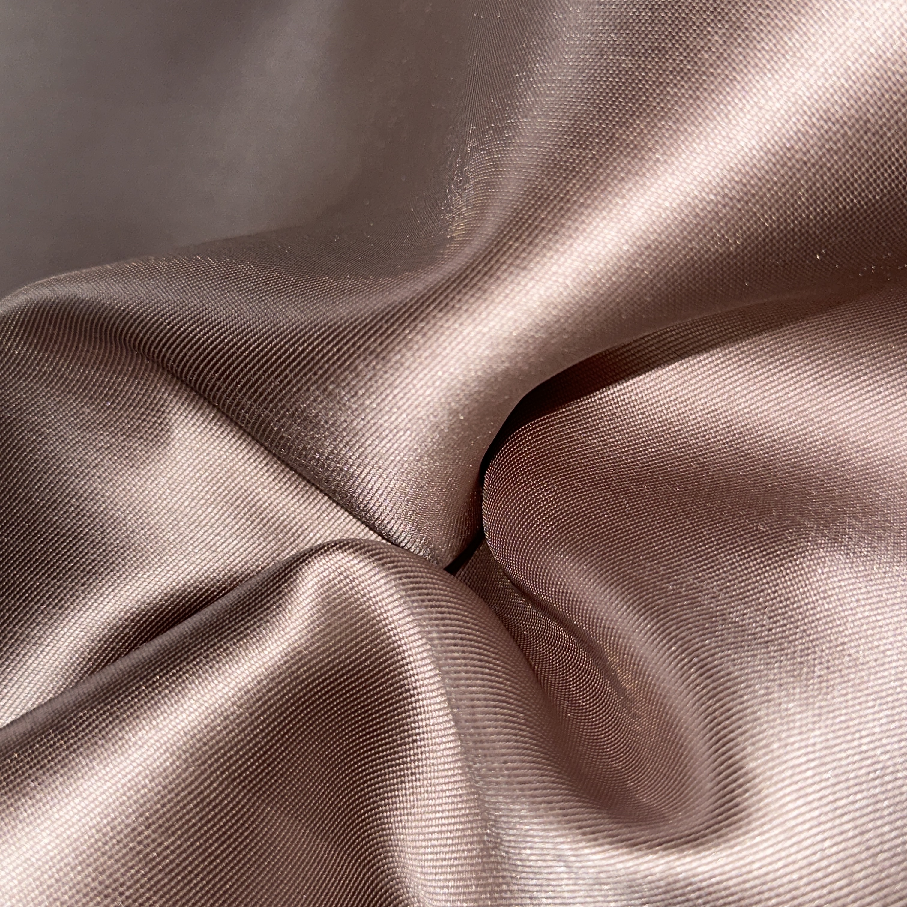 Формодержащая диагональ, пыльно-розовый