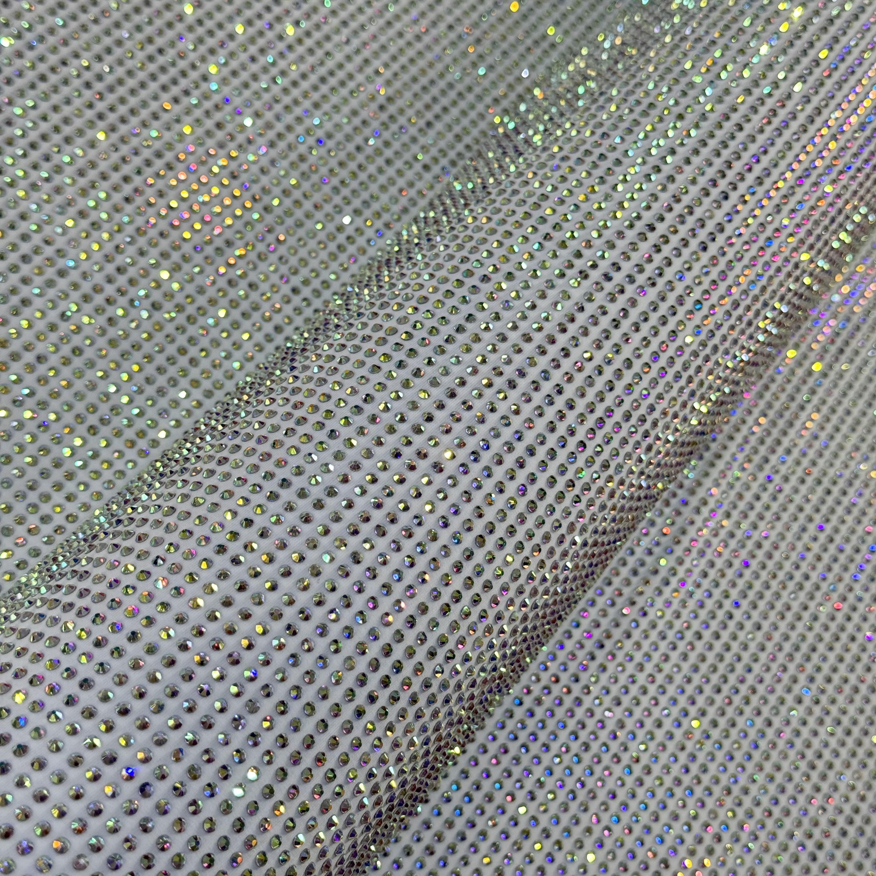 Трикотаж бифлекс с кристаллами SS10 AB, белый