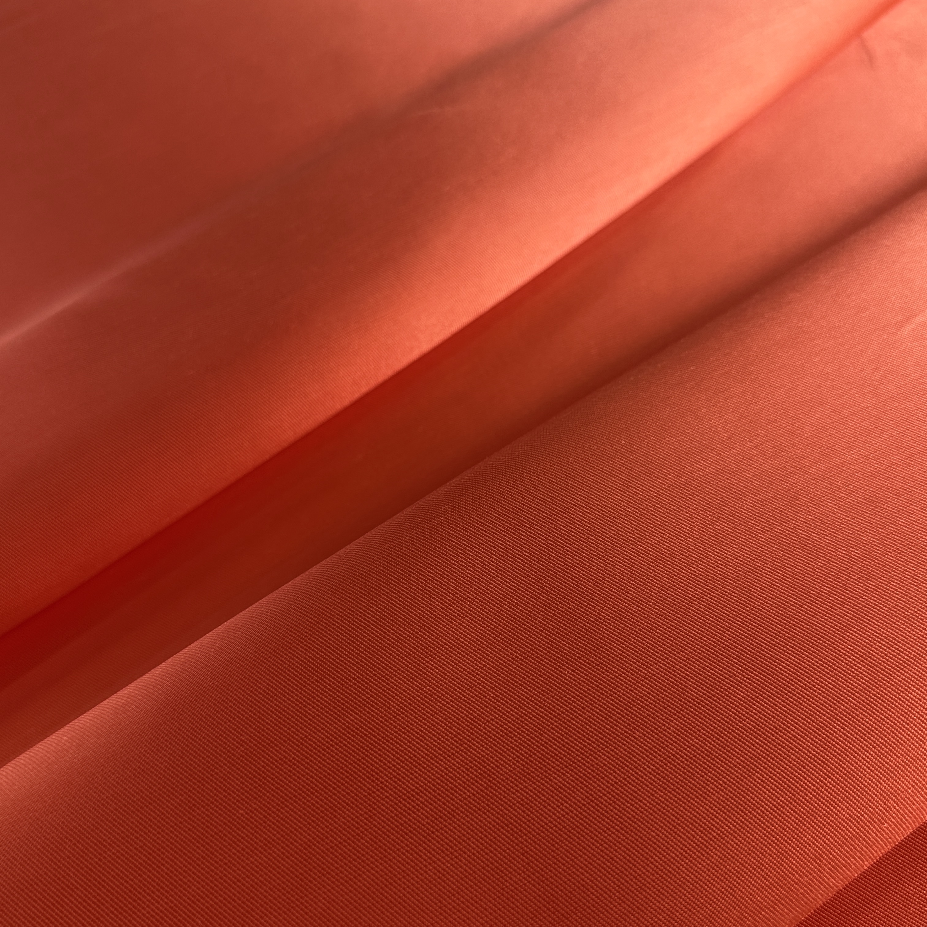 Формодержащая диагональ, оранжевый коралл