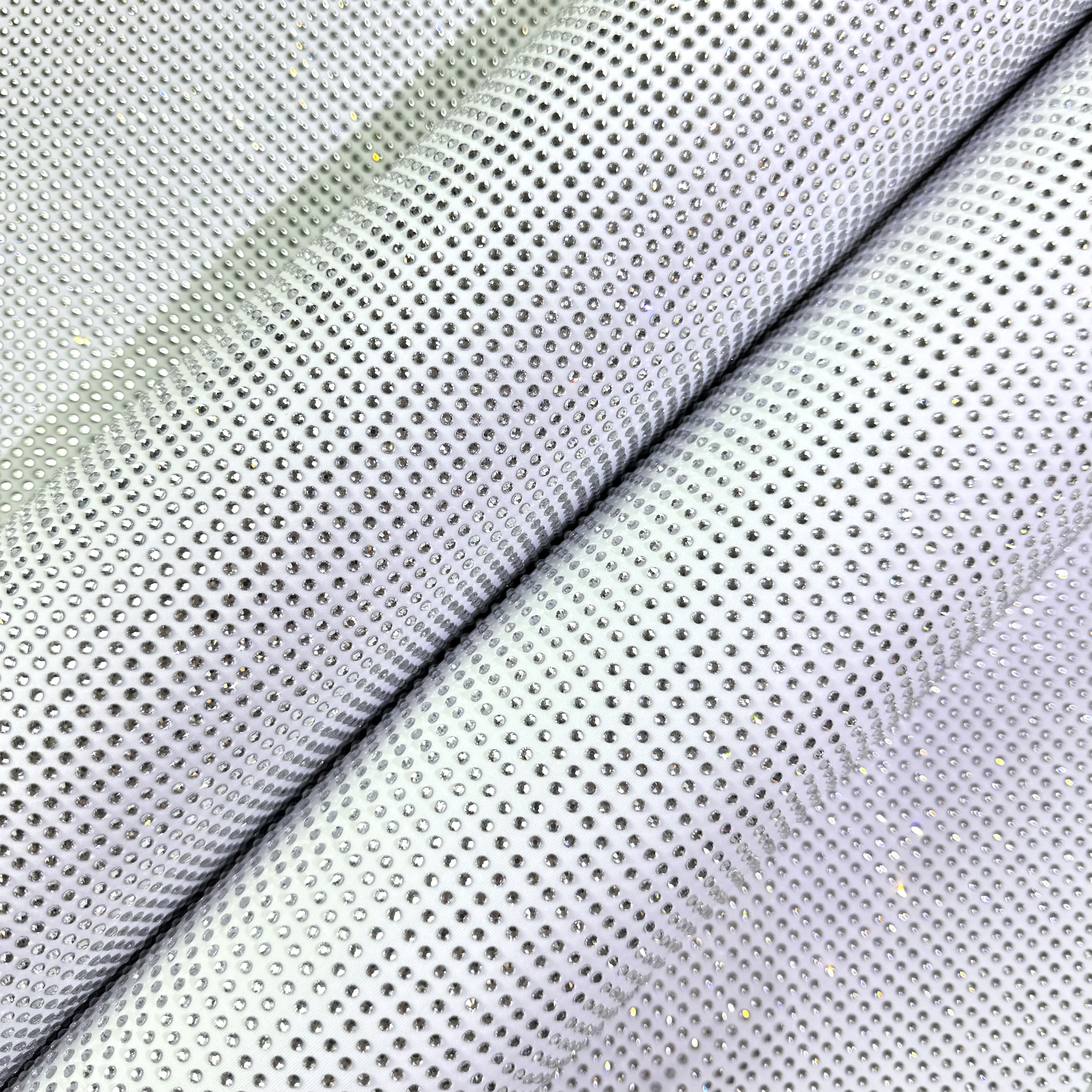 Трикотаж бифлекс c кристаллами SS10 CRYSTAL, белый