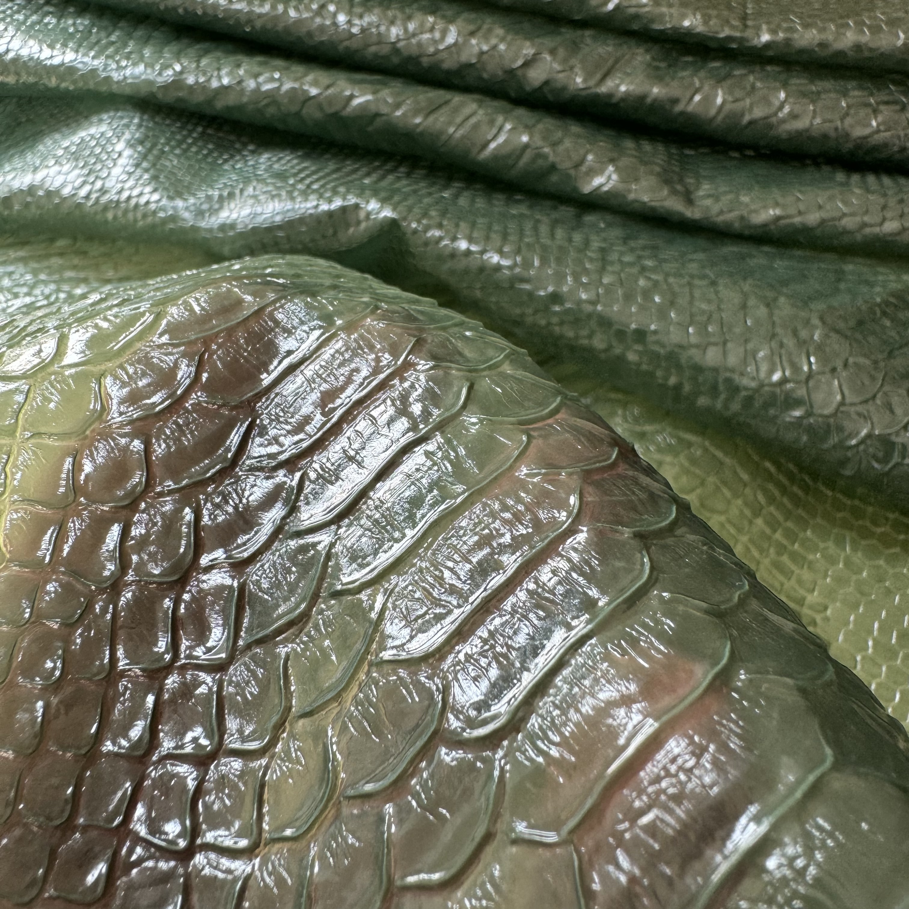 ТПУ пленка змея, зеленый