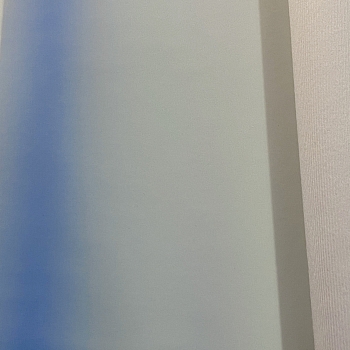 Фотохромная искусственная кожа, белый/голубой