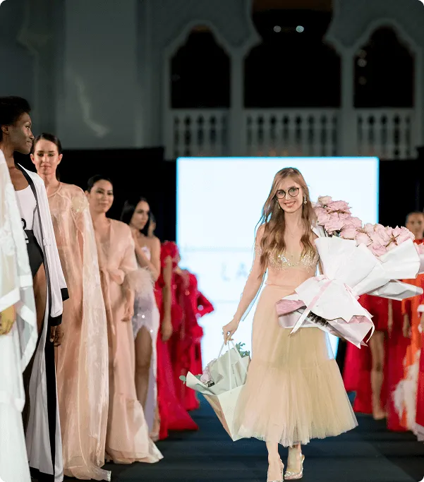 Elizabeth La Reine designer collection